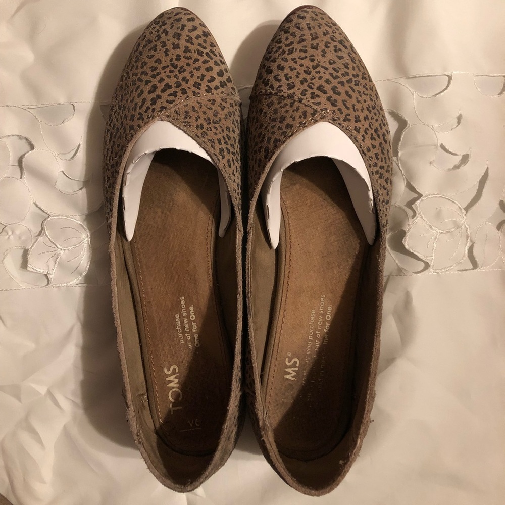 TOMS Jutti Cheetah Suede Flats